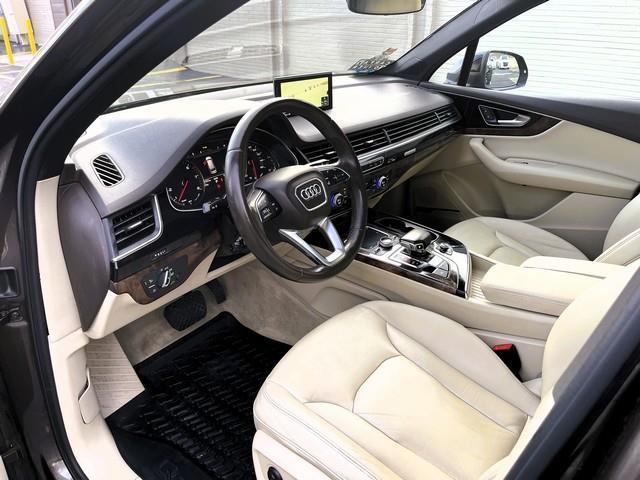 Audi Q7  2017