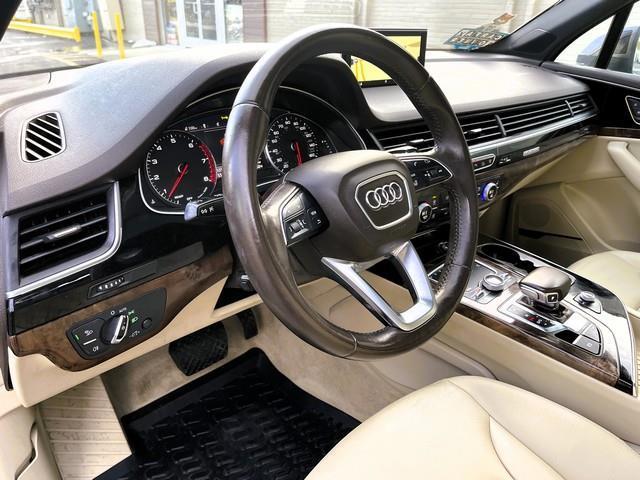 Audi Q7  2017