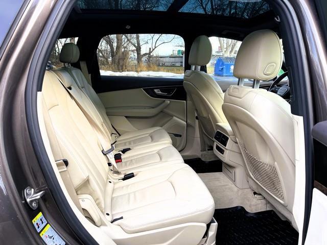 Audi Q7  2017