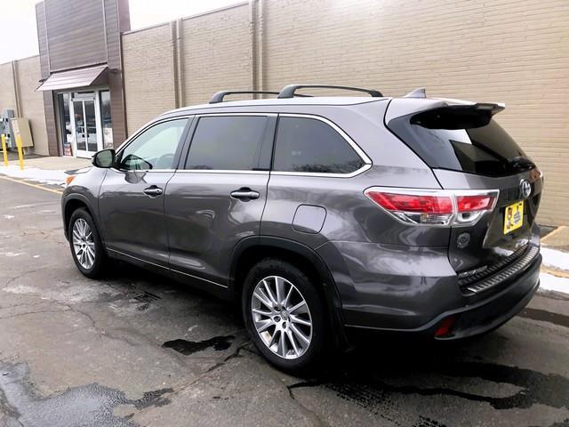 Toyota Highlander XLE AWD V6 2015