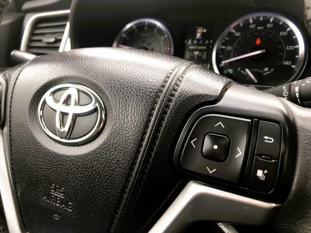 Toyota Highlander XLE AWD V6 2015