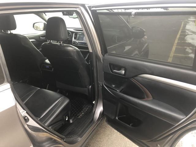 Toyota Highlander XLE AWD V6 2015