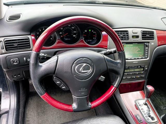 Lexus ES 330  2004