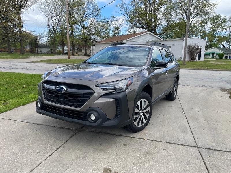 Subaru Outback Premium 2023
