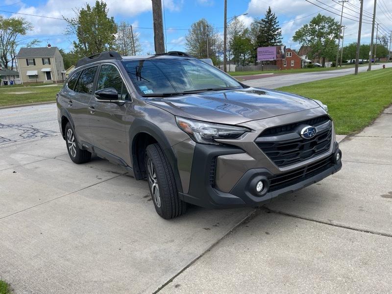 Subaru Outback Premium 2023