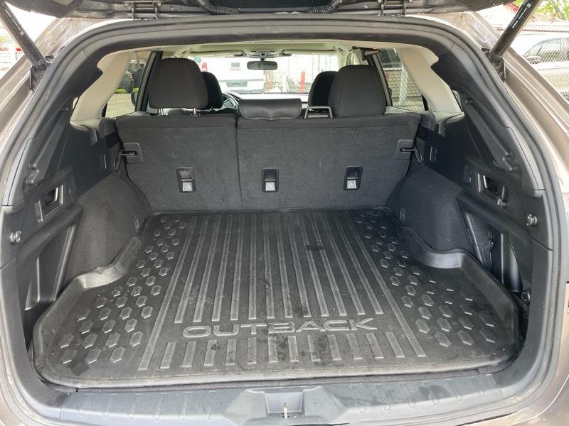 Subaru Outback Premium 2023