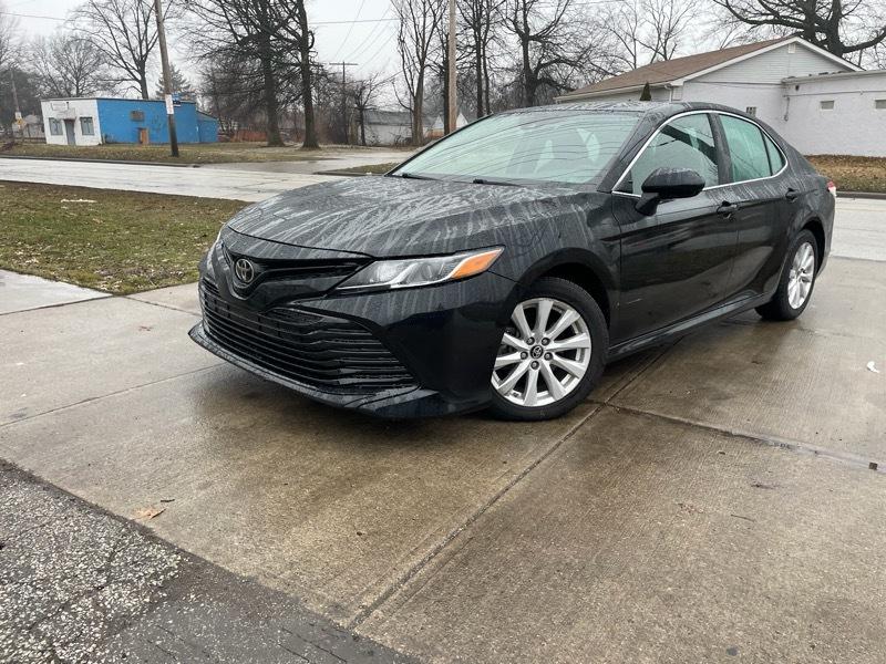 Toyota Camry LE 2019