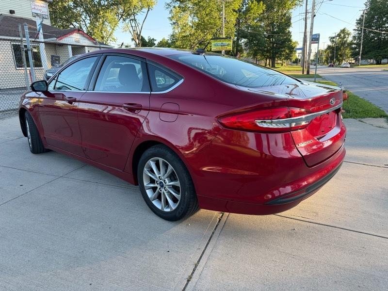 Ford Fusion SE 2017