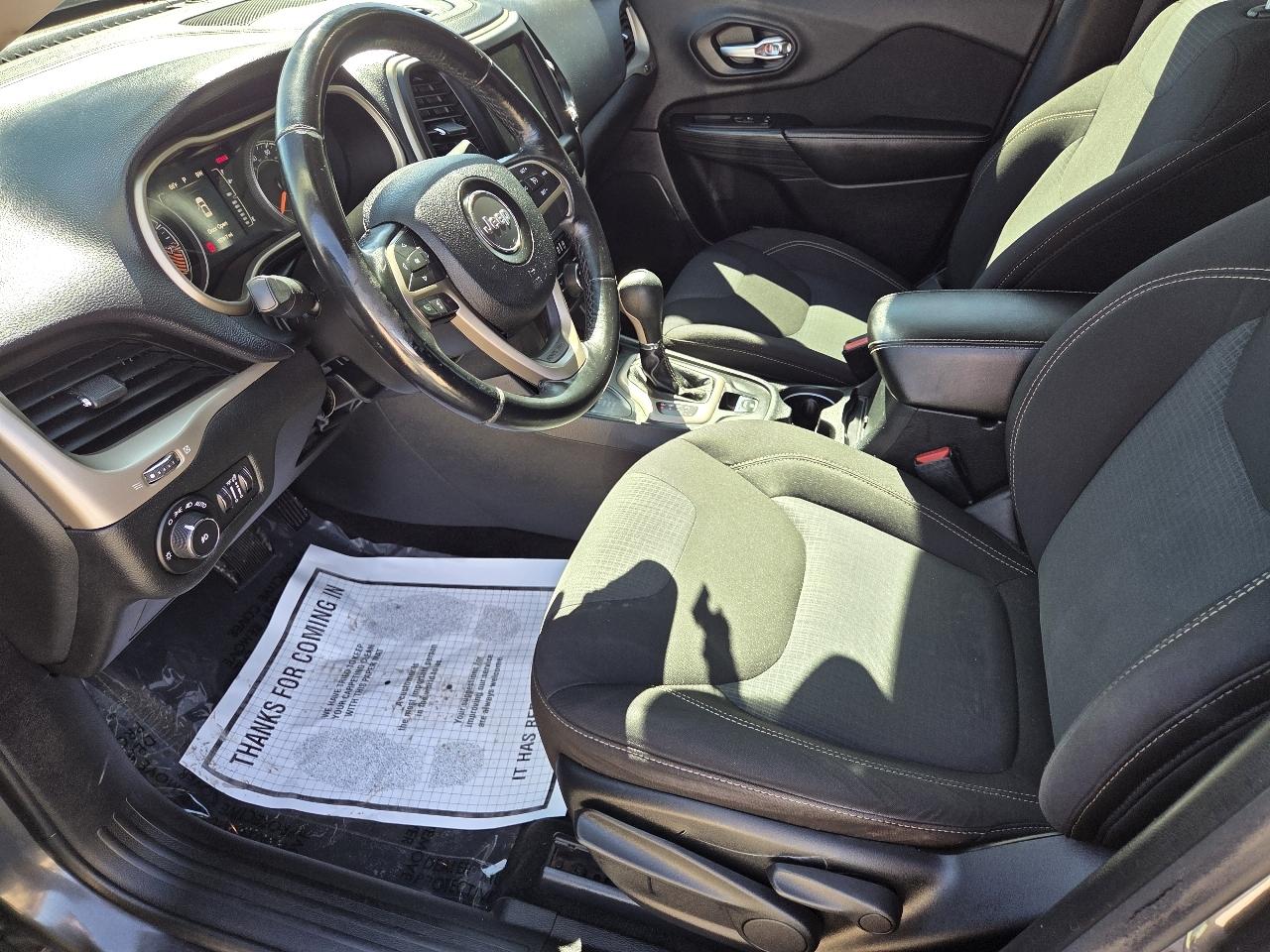 Jeep Cherokee Latitude 4WD 2015