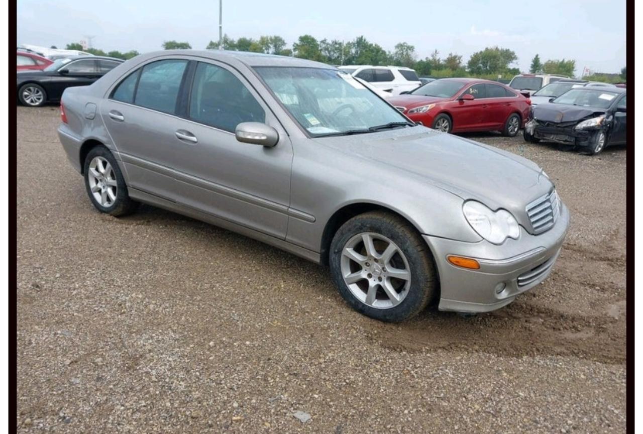 Mercedes-Benz C-Class C280 Luxury Sedan 4Matic 2007