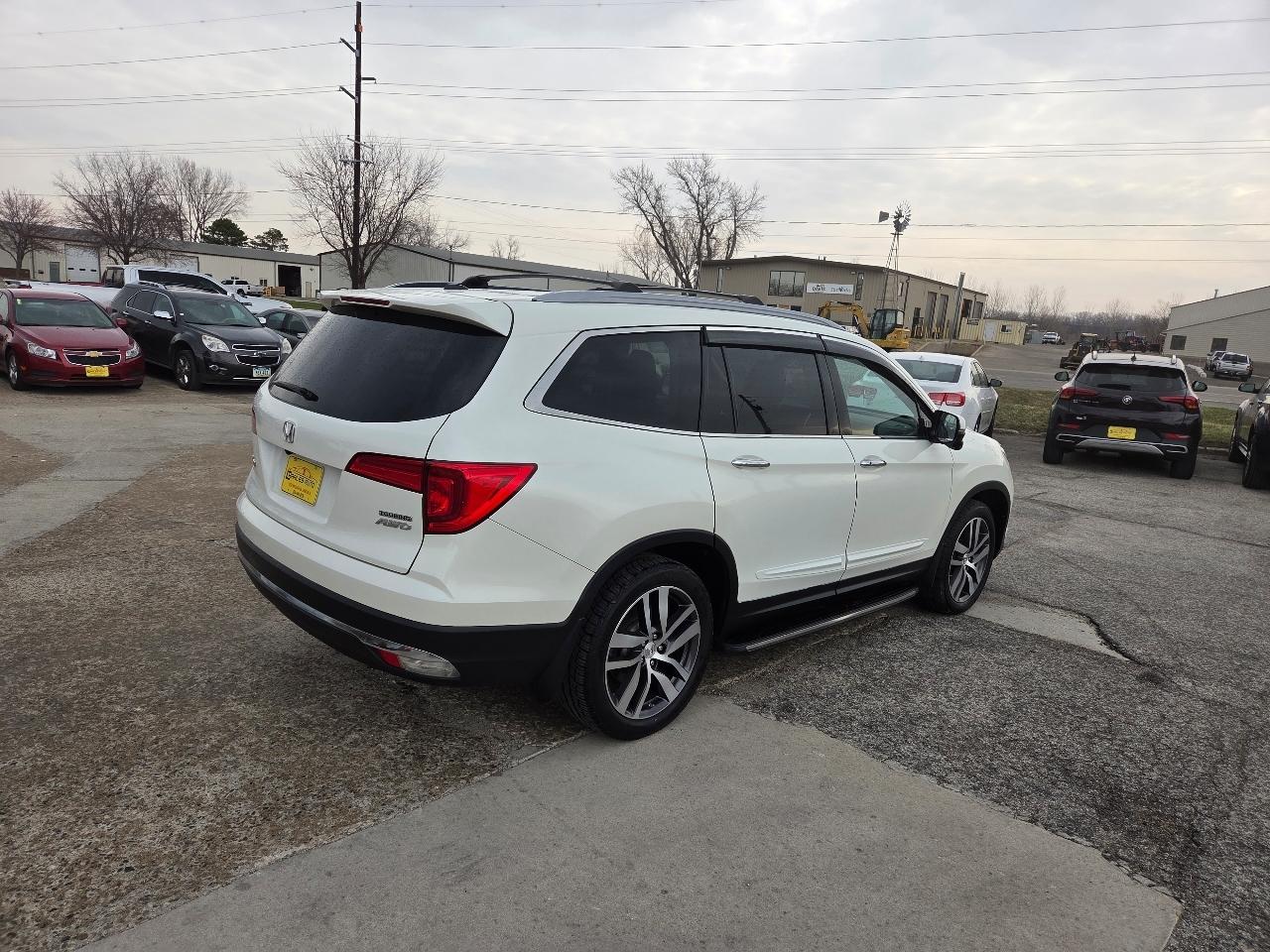 Honda Pilot Touring 4WD 2017