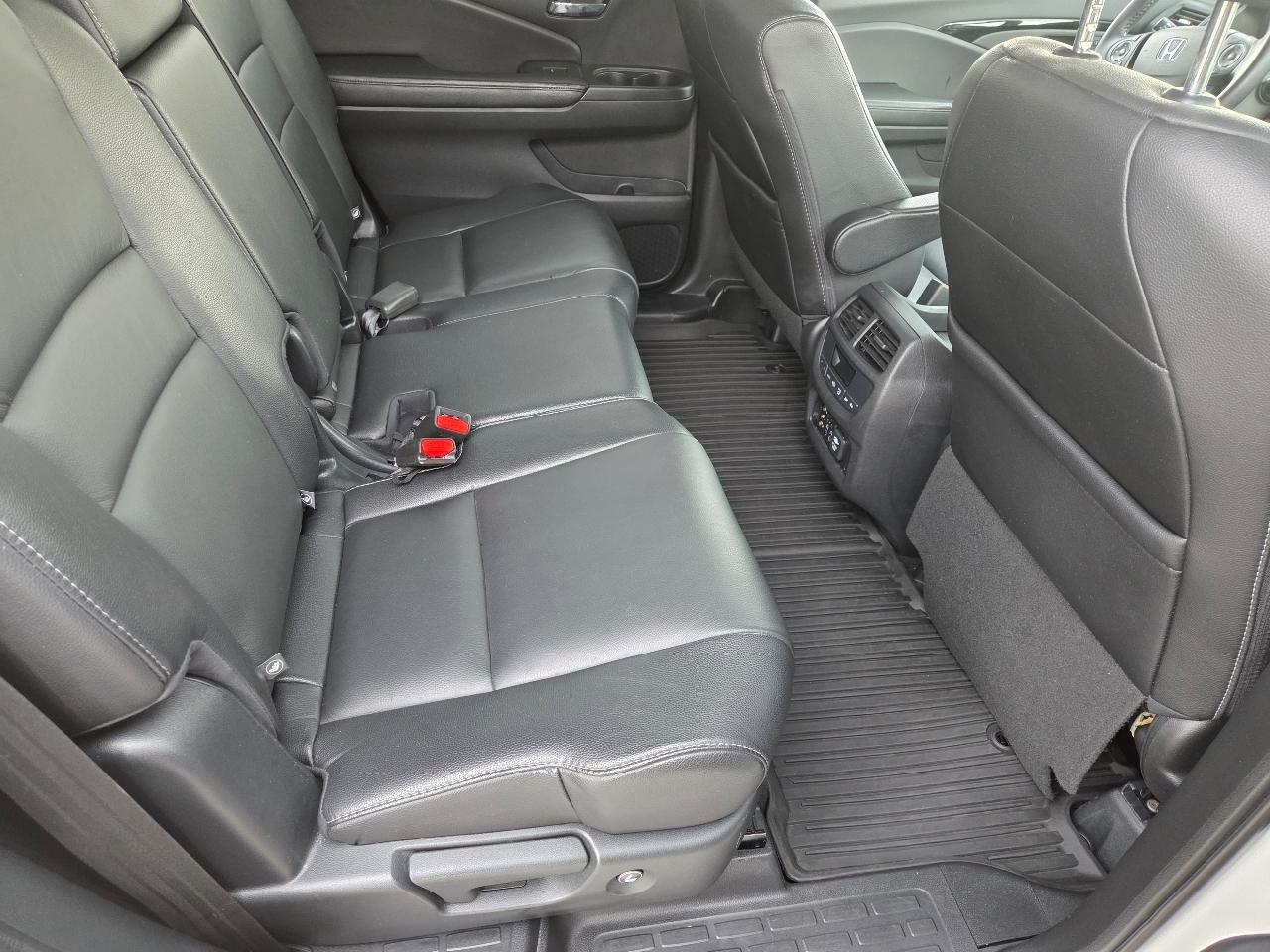 Honda Pilot Touring 4WD 2017