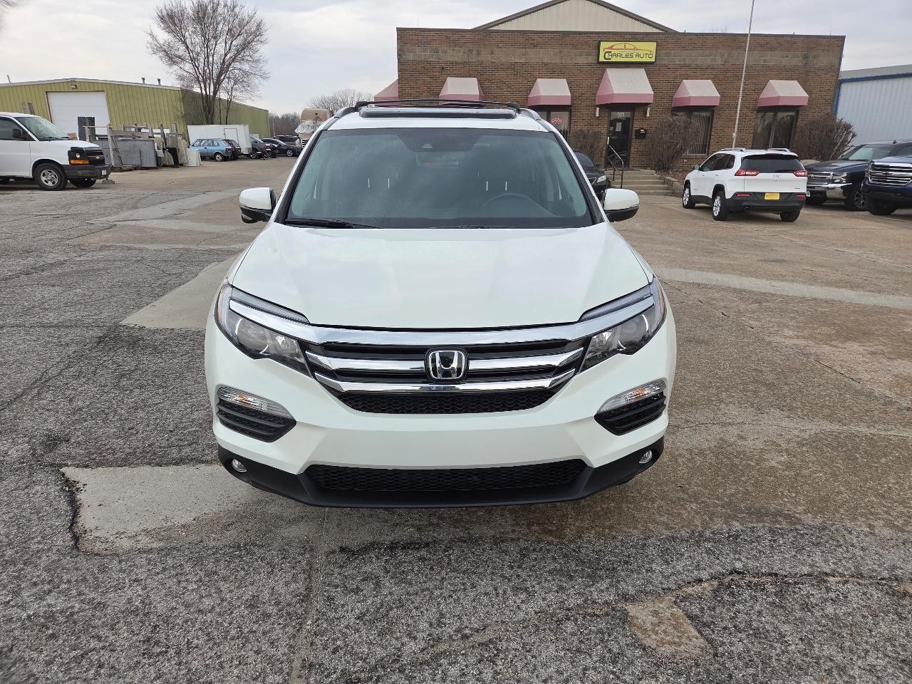 Honda Pilot Touring 4WD 2017