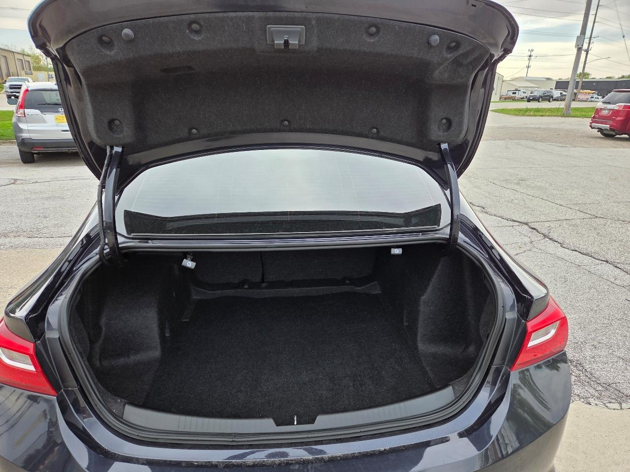Chevrolet Malibu LS 2022