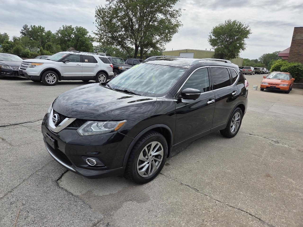 Nissan Rogue SV AWD 2015