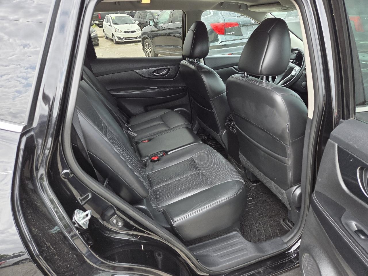 Nissan Rogue SV AWD 2015