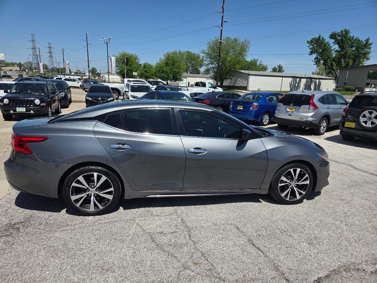 Nissan Maxima 3.5 S 2016