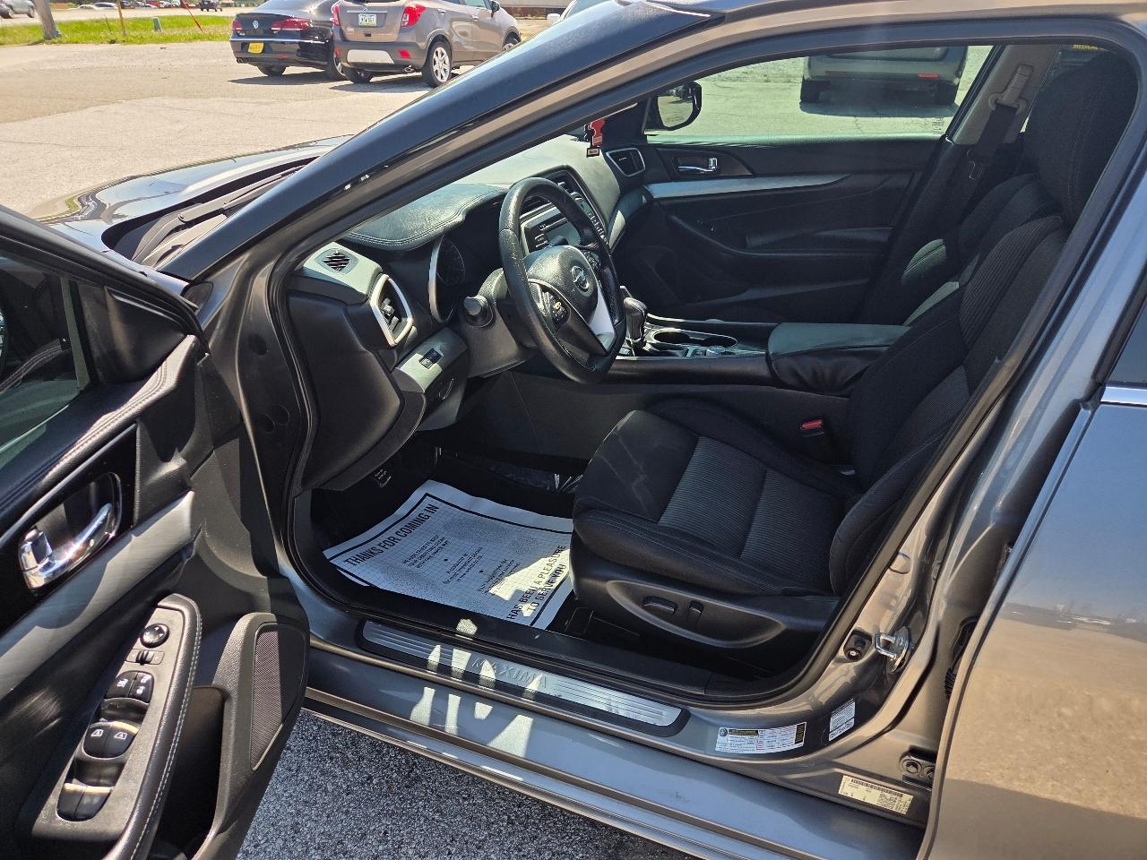 Nissan Maxima 3.5 S 2016