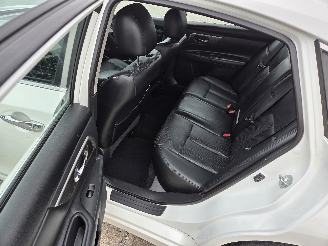 Nissan Altima 3.5 SV 2015