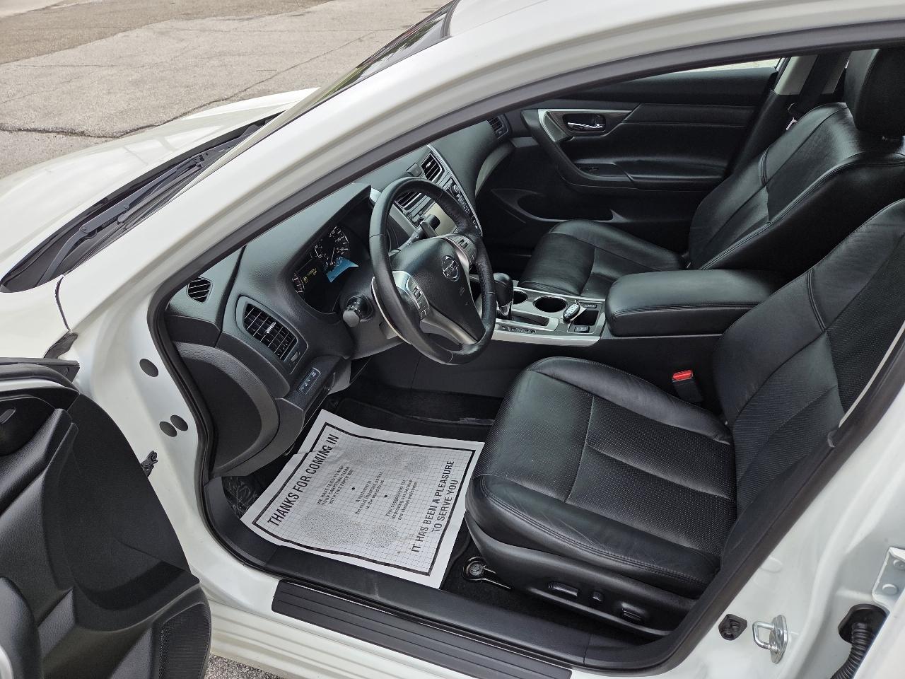 Nissan Altima 3.5 SV 2015