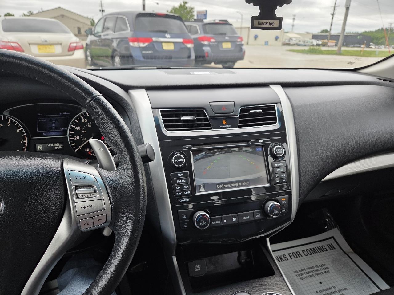 Nissan Altima 3.5 SV 2015