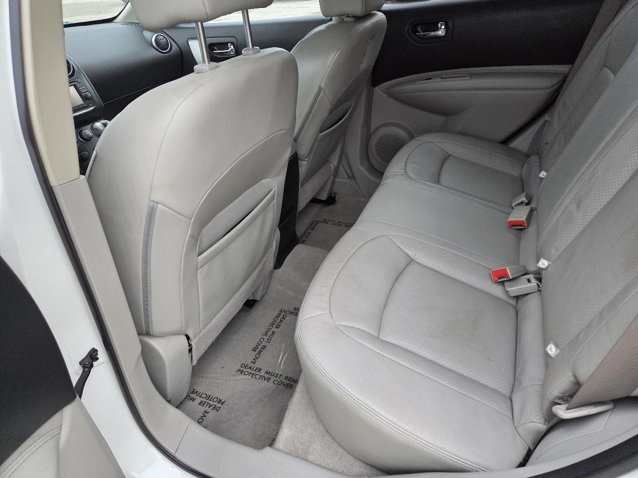 Nissan Rogue S AWD 2012