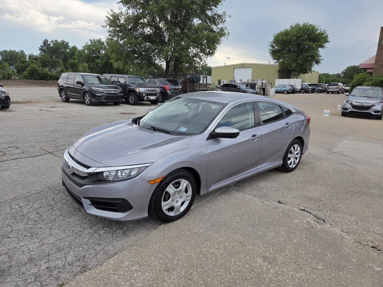 Honda Civic LX Sedan CVT 2018