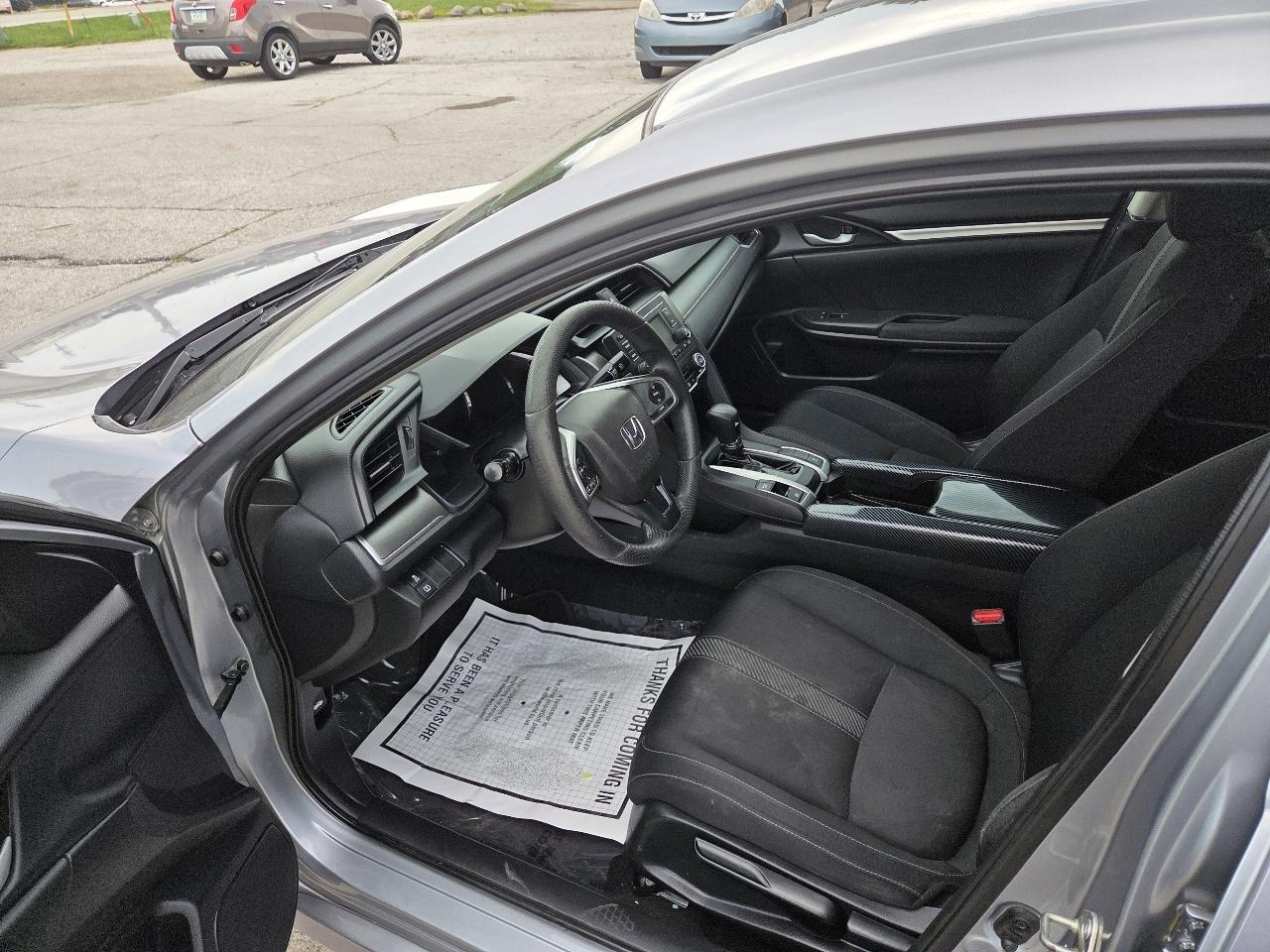 Honda Civic LX Sedan CVT 2018