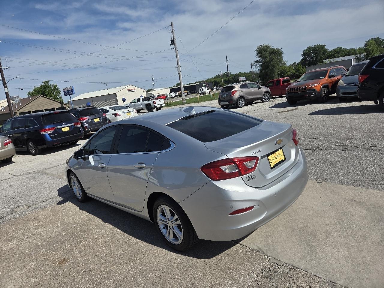 Chevrolet Cruze LT Auto 2018