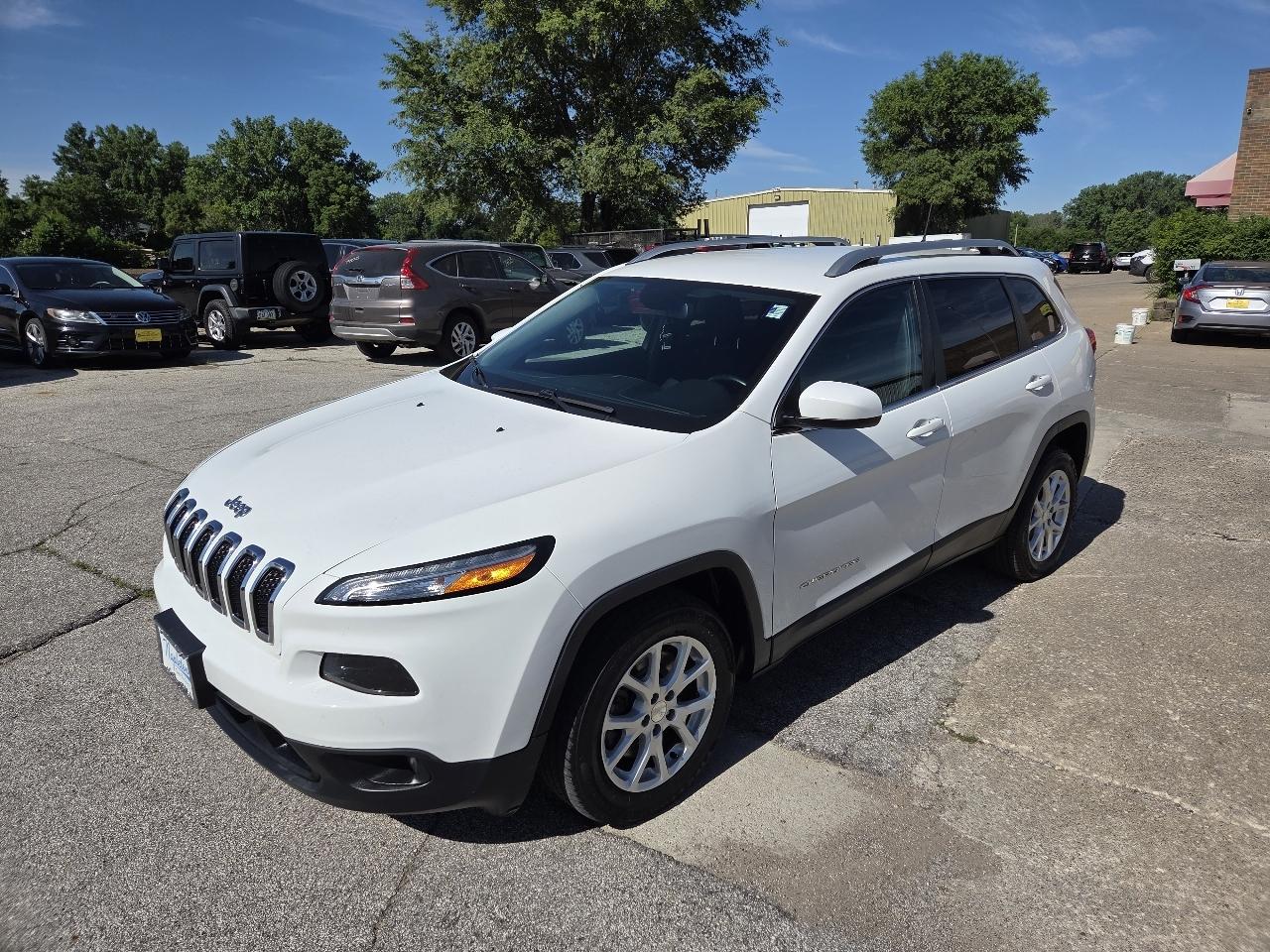 Jeep Cherokee Latitude FWD 2017