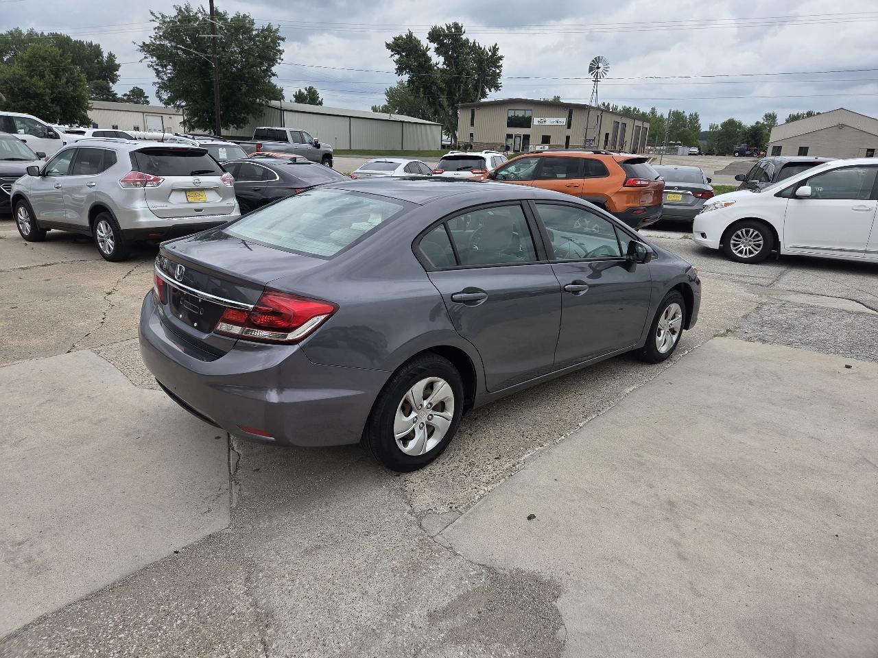 Honda Civic LX Sedan CVT 2015