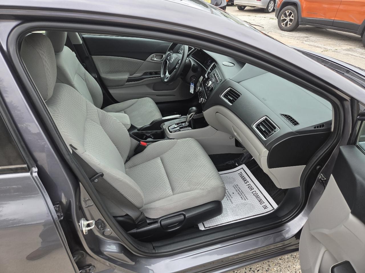 Honda Civic LX Sedan CVT 2015