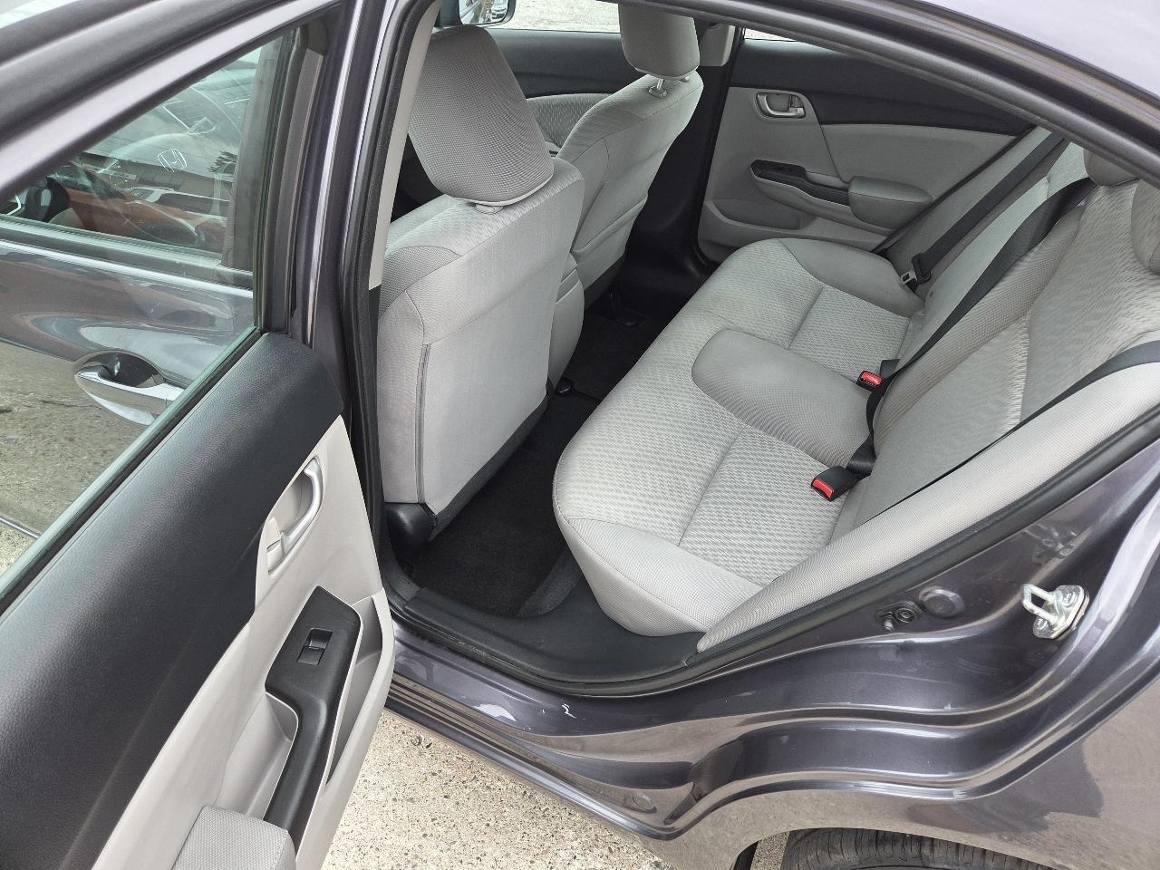 Honda Civic LX Sedan CVT 2015
