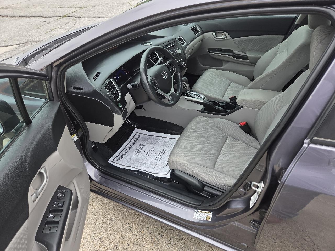 Honda Civic LX Sedan CVT 2015