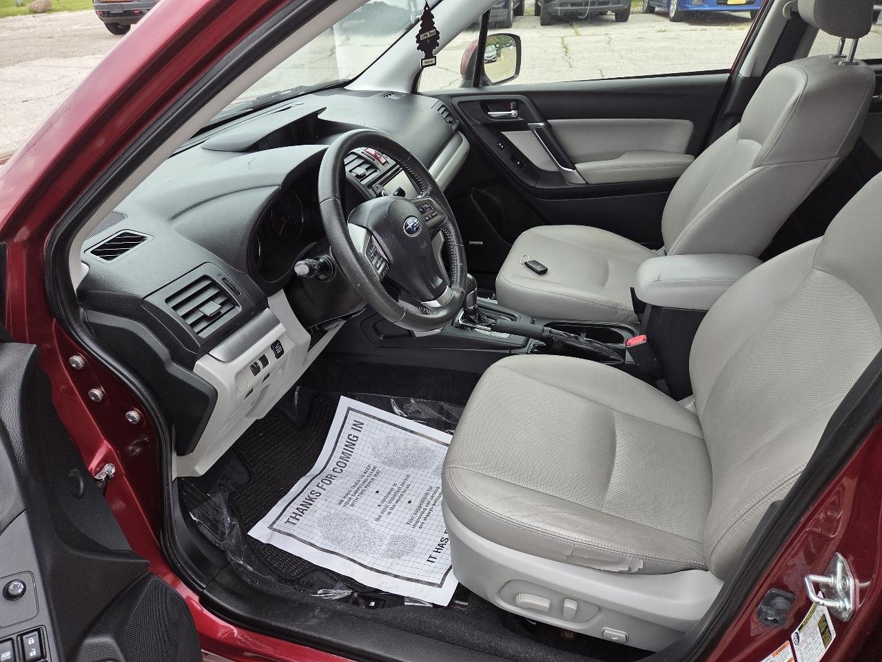 Subaru Forester 2.5i Touring 2015