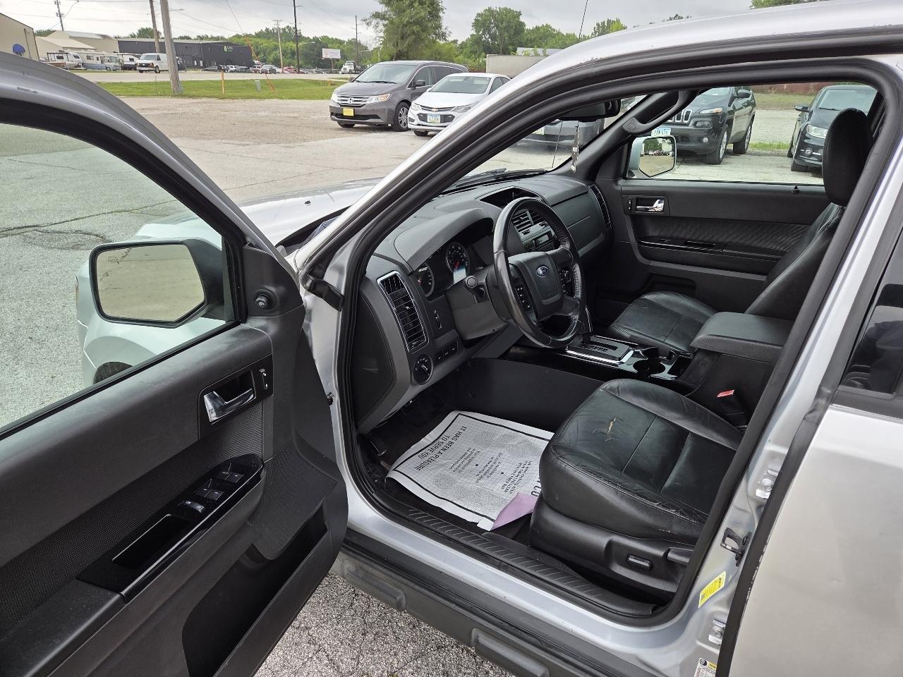 Ford Escape Limited 4WD 2011