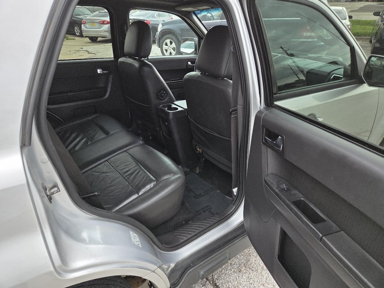 Ford Escape Limited 4WD 2011