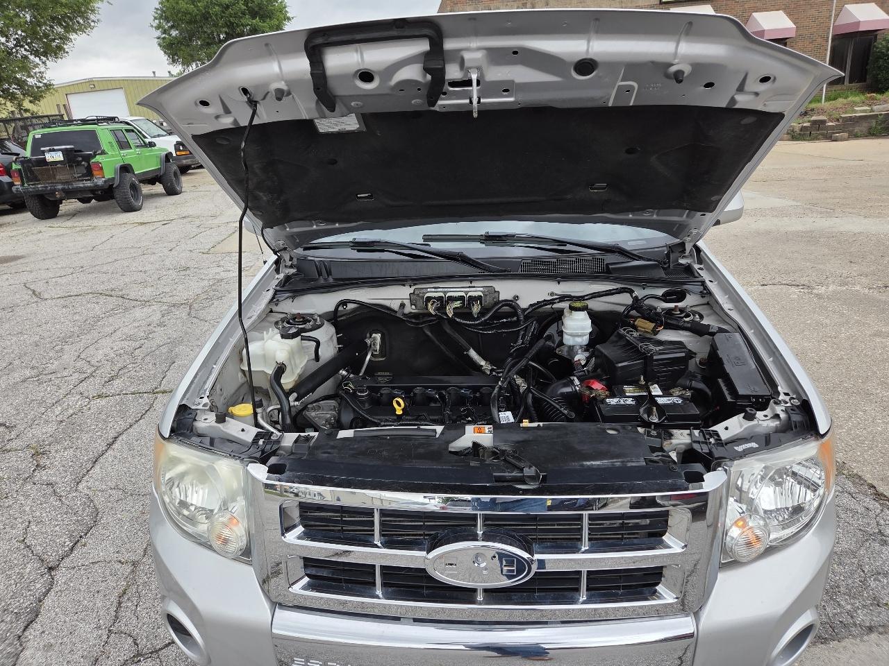 Ford Escape Limited 4WD 2011