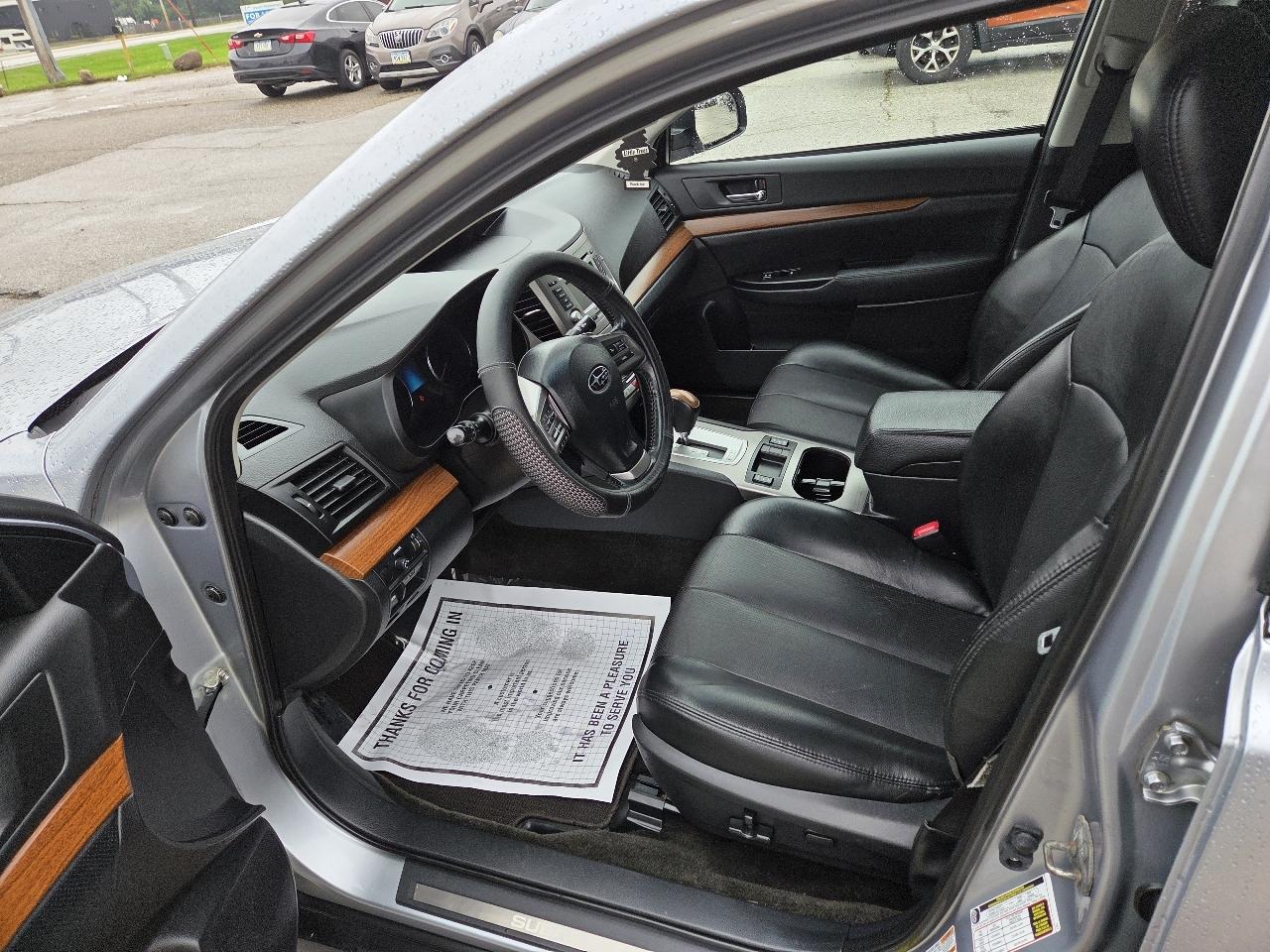 Subaru Outback 2.5i Limited 2014
