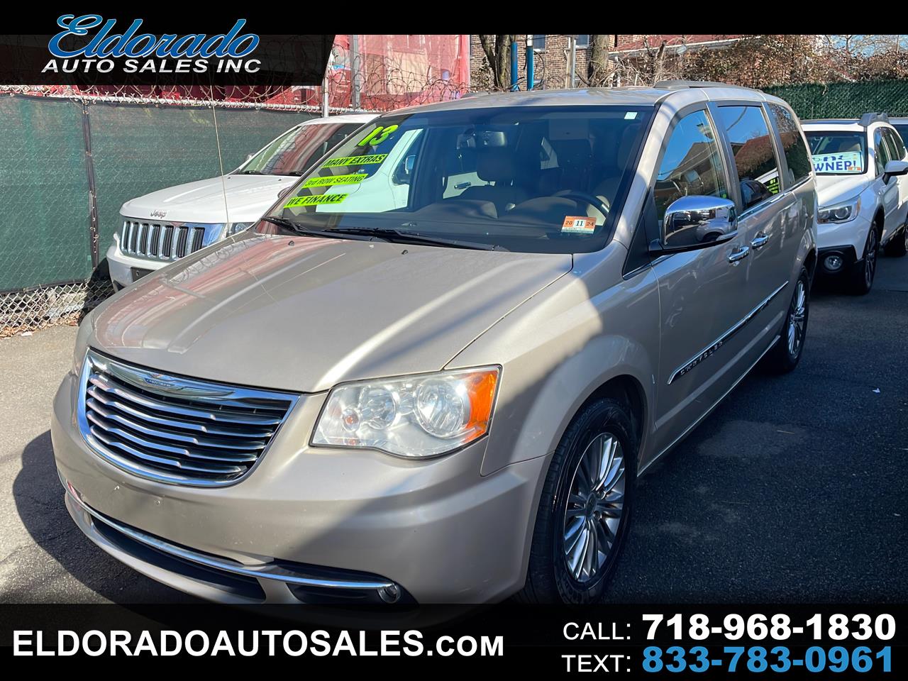 2013 Chrysler Town & Country Touring-L