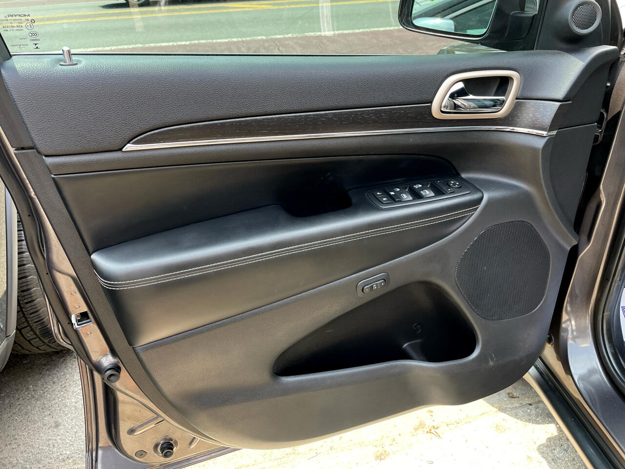 Jeep Grand Cherokee Limited 4WD 2015 Jeep Grand Cherokee Limited 4WD 2015