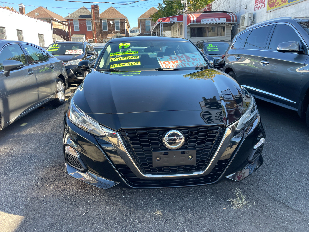 Nissan Altima 2.5 SR AWD 2019 Nissan Altima 2.5 SR AWD 2019