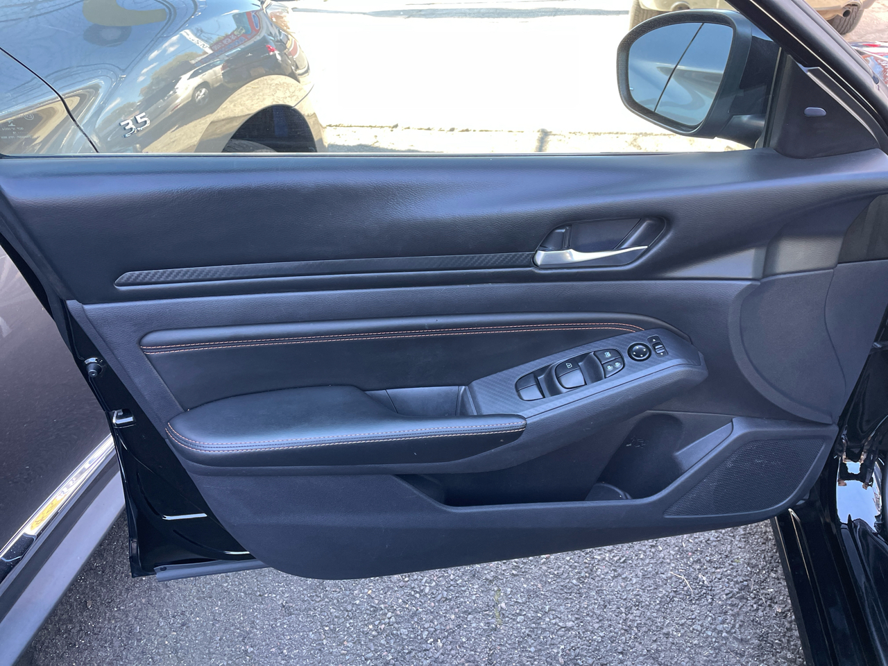 Nissan Altima 2.5 SR AWD 2019 Nissan Altima 2.5 SR AWD 2019