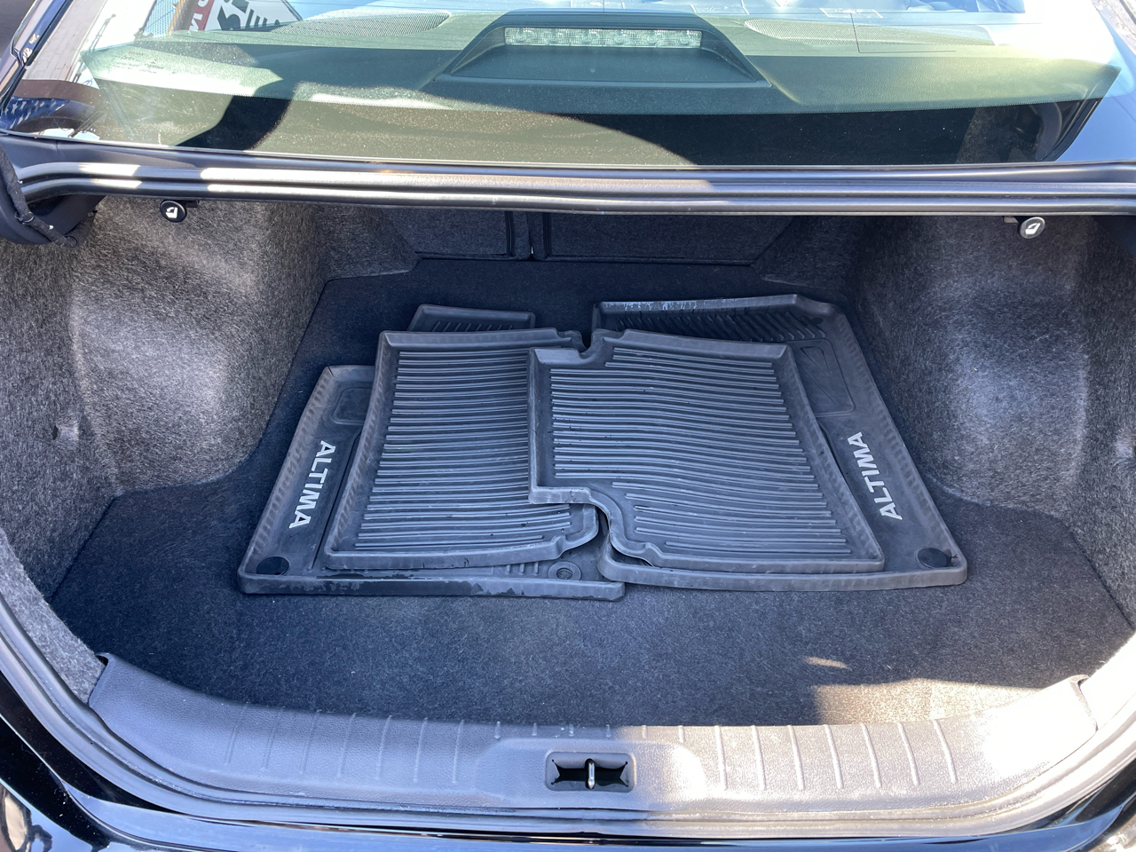 Nissan Altima 2.5 SR AWD 2019 Nissan Altima 2.5 SR AWD 2019