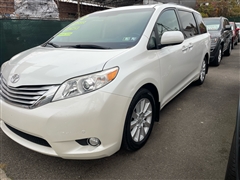 2012 Toyota Sienna  2012 Toyota Sienna