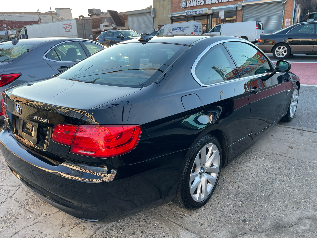 BMW 3-Series 328i xDrive Coupe 2013
