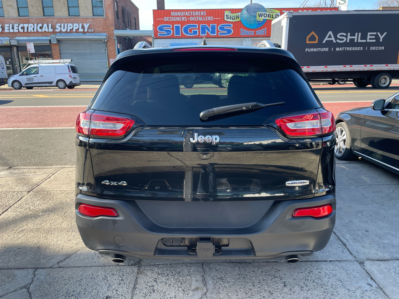 Jeep Cherokee Latitude 4WD 2014