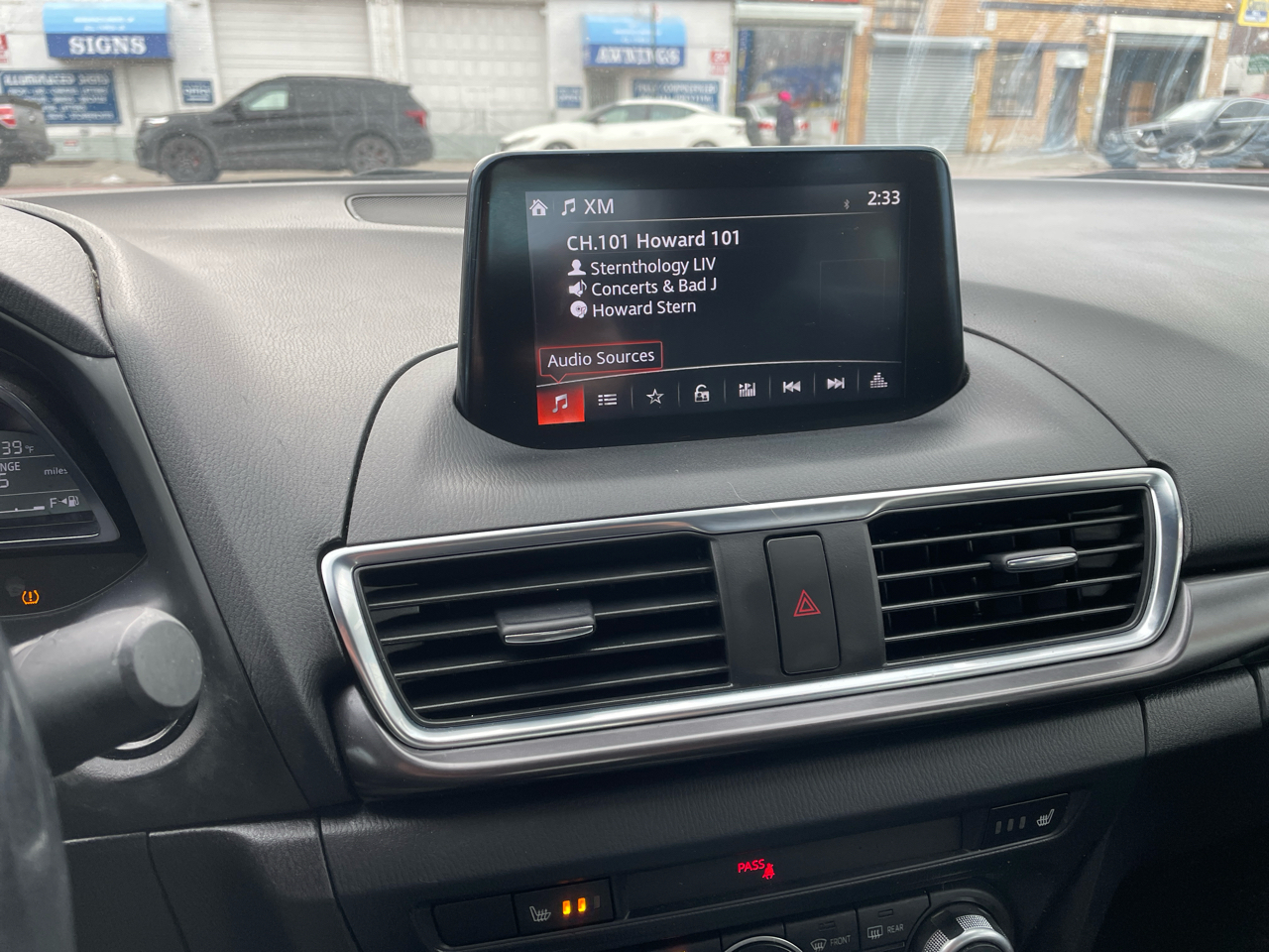 Mazda MAZDA3 s Grand Touring AT 4-Door 2018