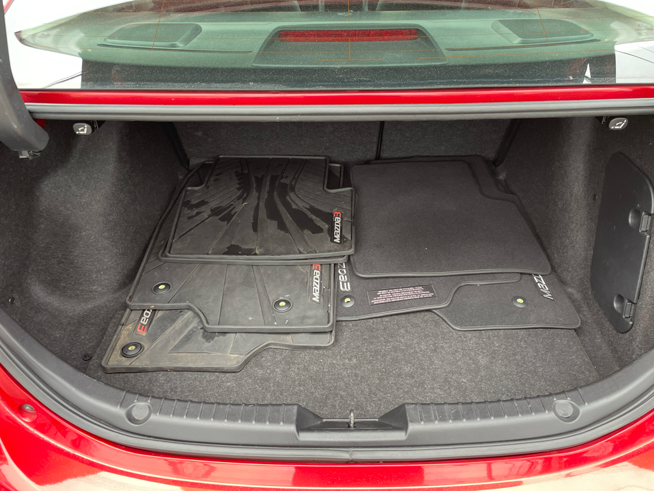 Mazda MAZDA3 s Grand Touring AT 4-Door 2018