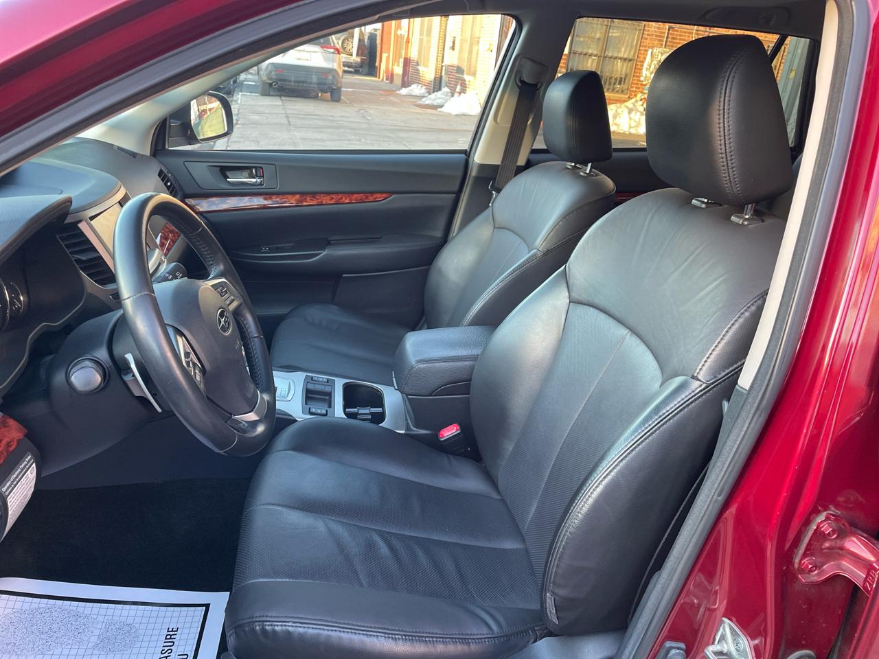 Subaru Outback 3.6R Limited 2012